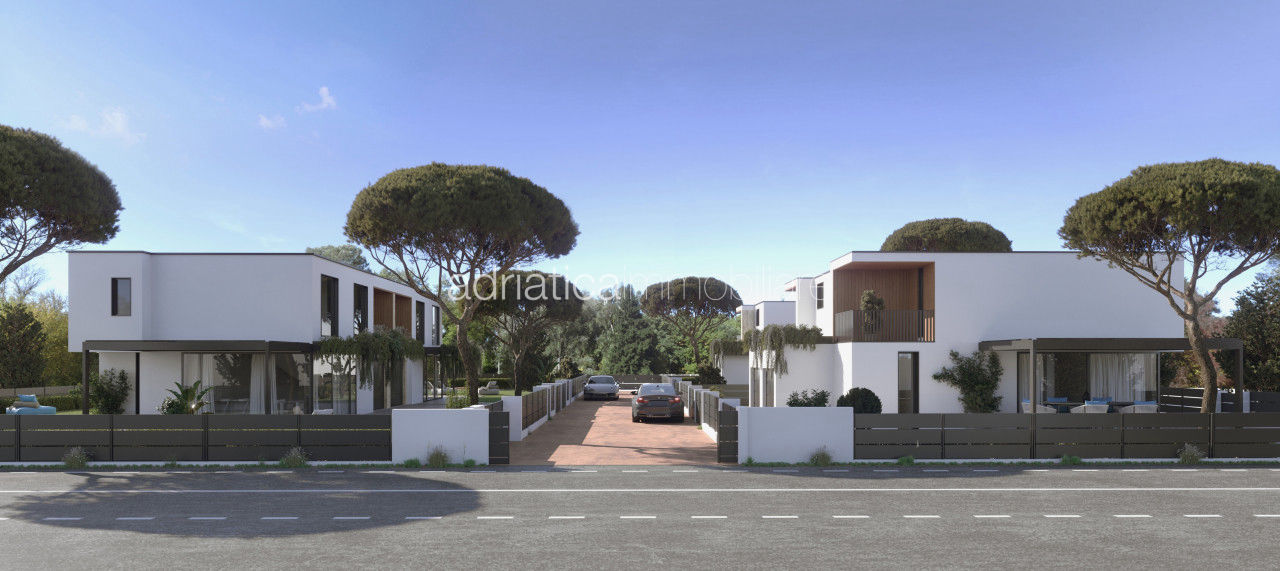 Pinewood Villas