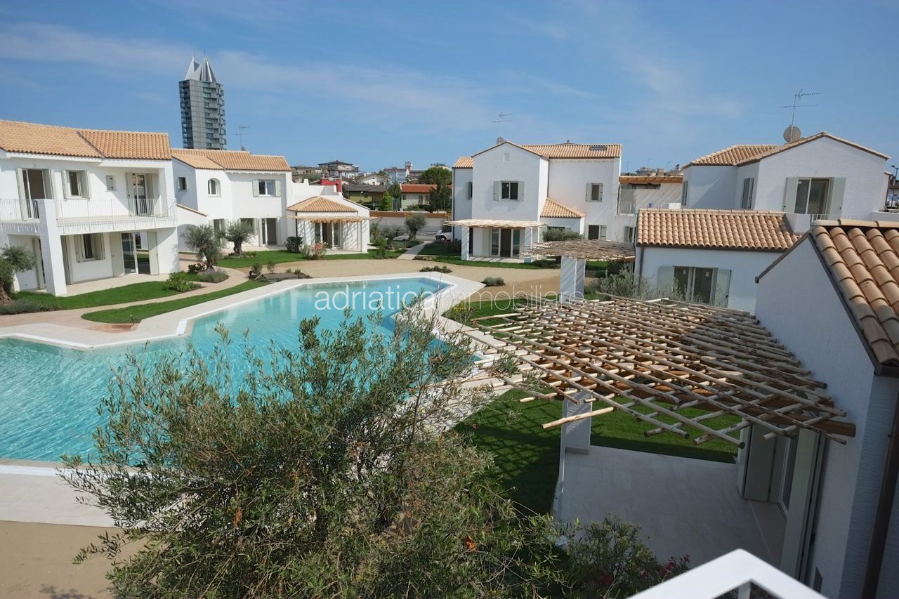 LES MAISONS A12