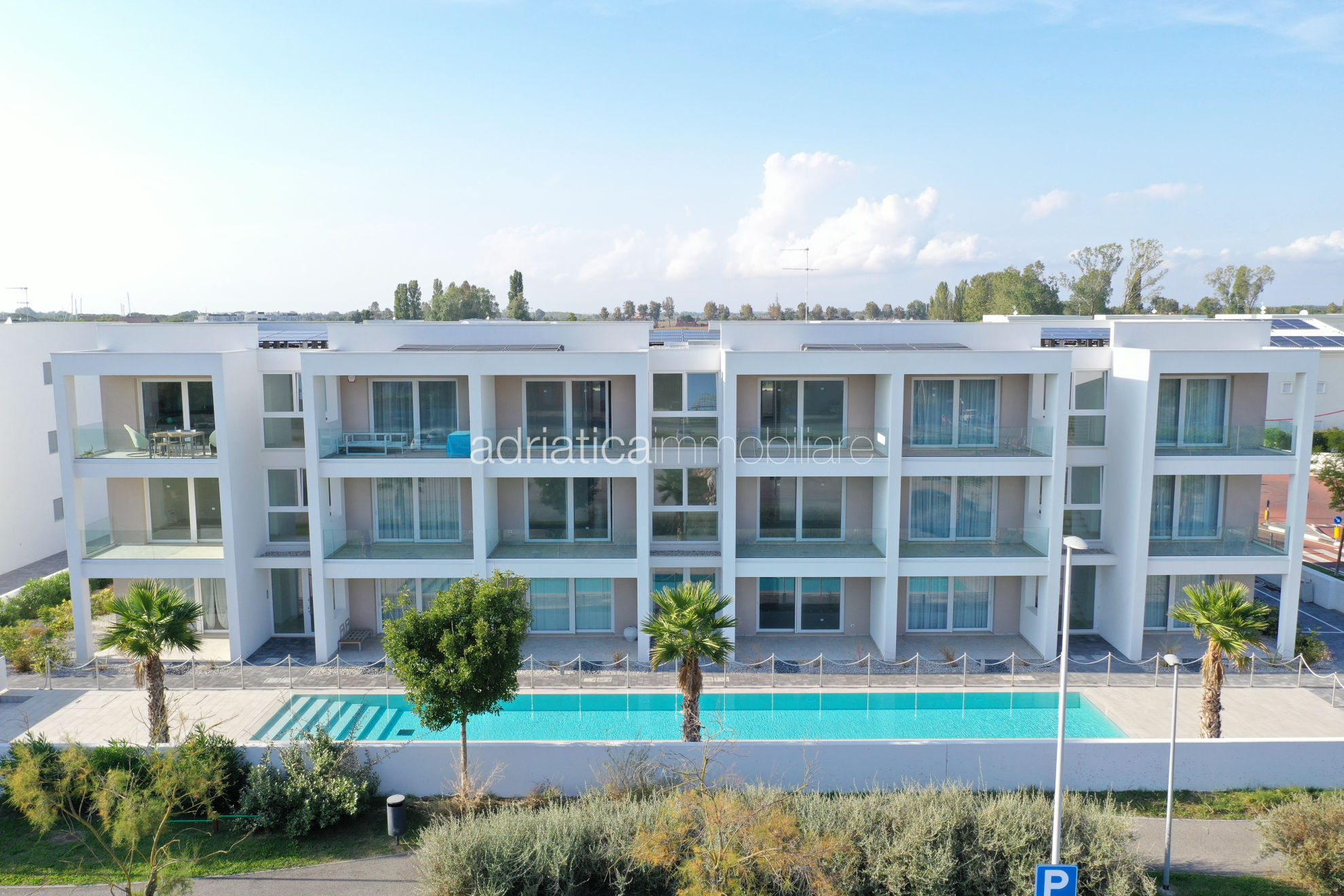 SAINT TROPEZ 2C (est)