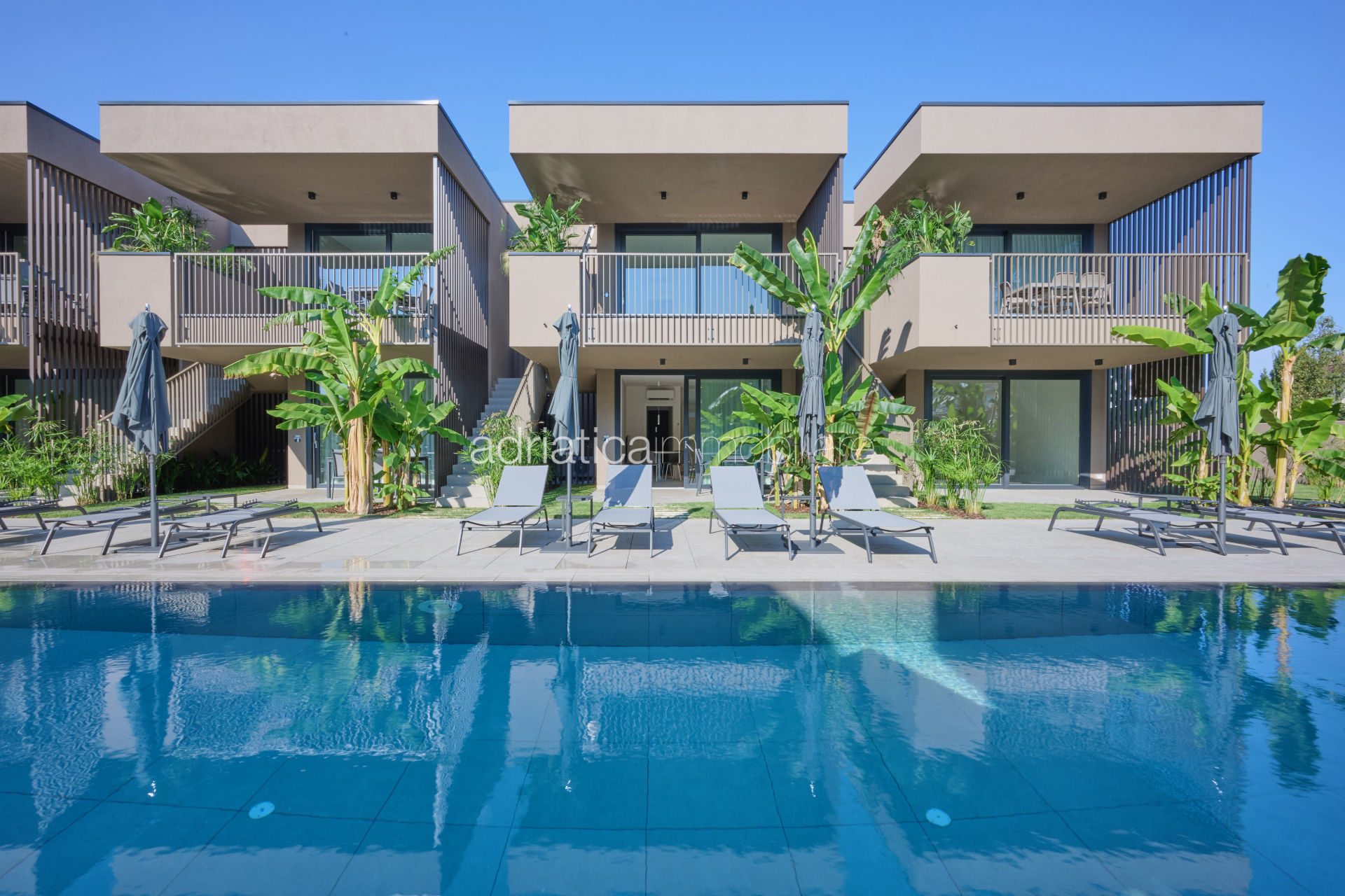 SUN VILLAGE 205